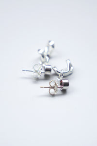 RED VINE STUDS EARRIGS / SILVER PLATED