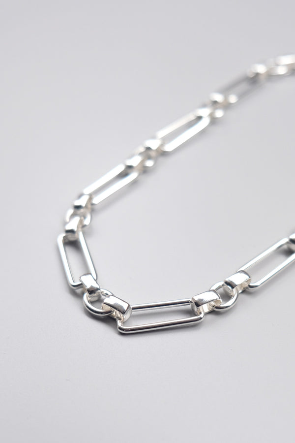 HIGHGATE MINI NECKLACE / SILVER PLATED BRASS