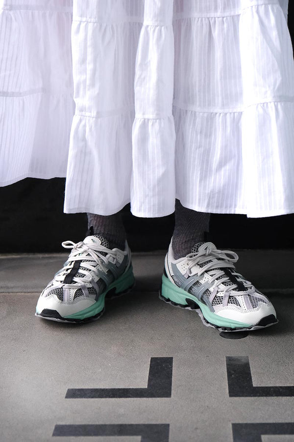 GEL-SONOMA 15-50 / LAKE GREY/MONUMENT BLUE [고베점]