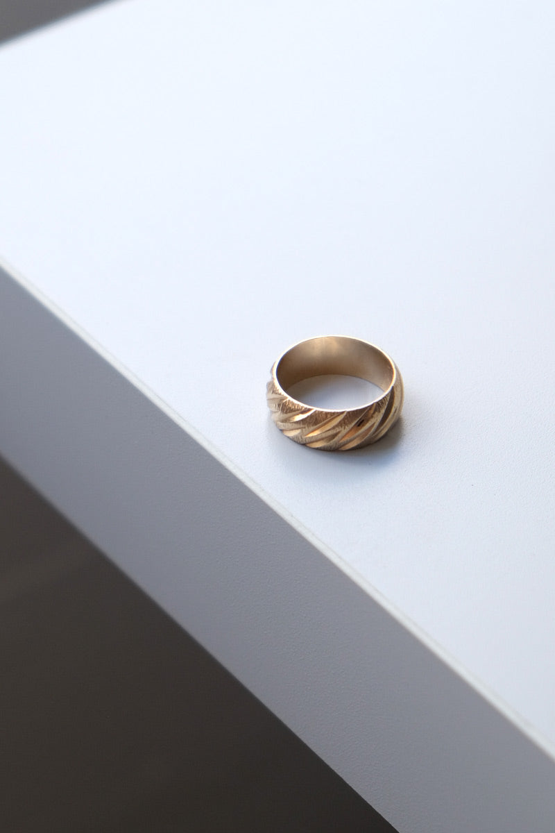 14K GOLD RING 5.53G / GOLD