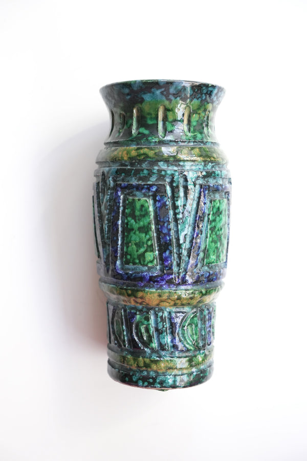 MADE IN ITALY VINTAGE EUROPEAN VASE FOR DISPLAY
