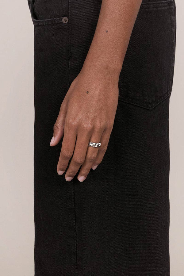 TIRE RING CARVED / 925 STERLING SILVER [Scheduled for May arrival]