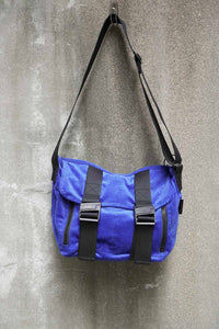 CORDUROY MESSENGER BAG(S) / BLUE