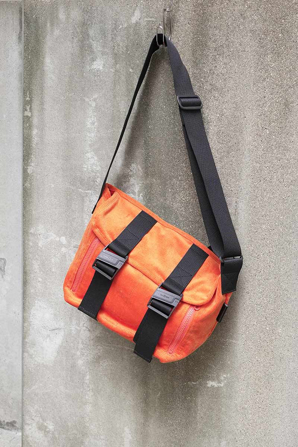 CORDUROY MESSENGER BAG(S) / ORANGE [20%OFF]