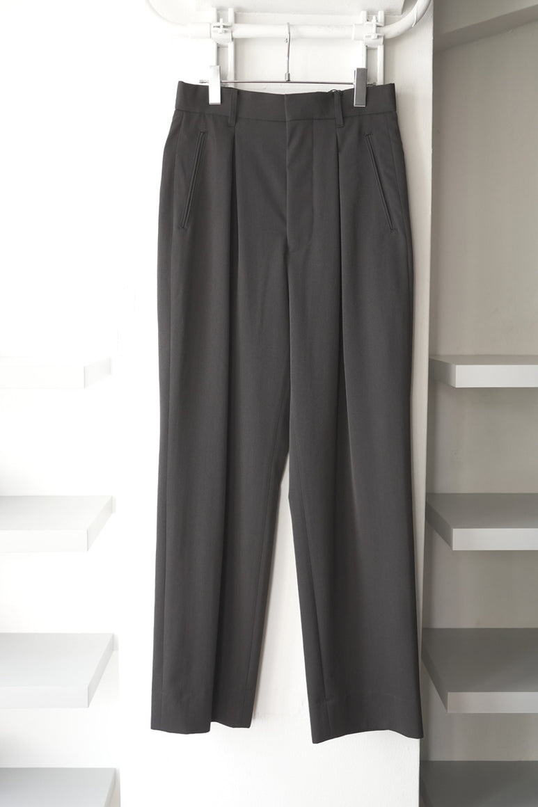 INVERTED PLEATS TROUSER VINTAGE GABADINE / BROWN [神戸店]
