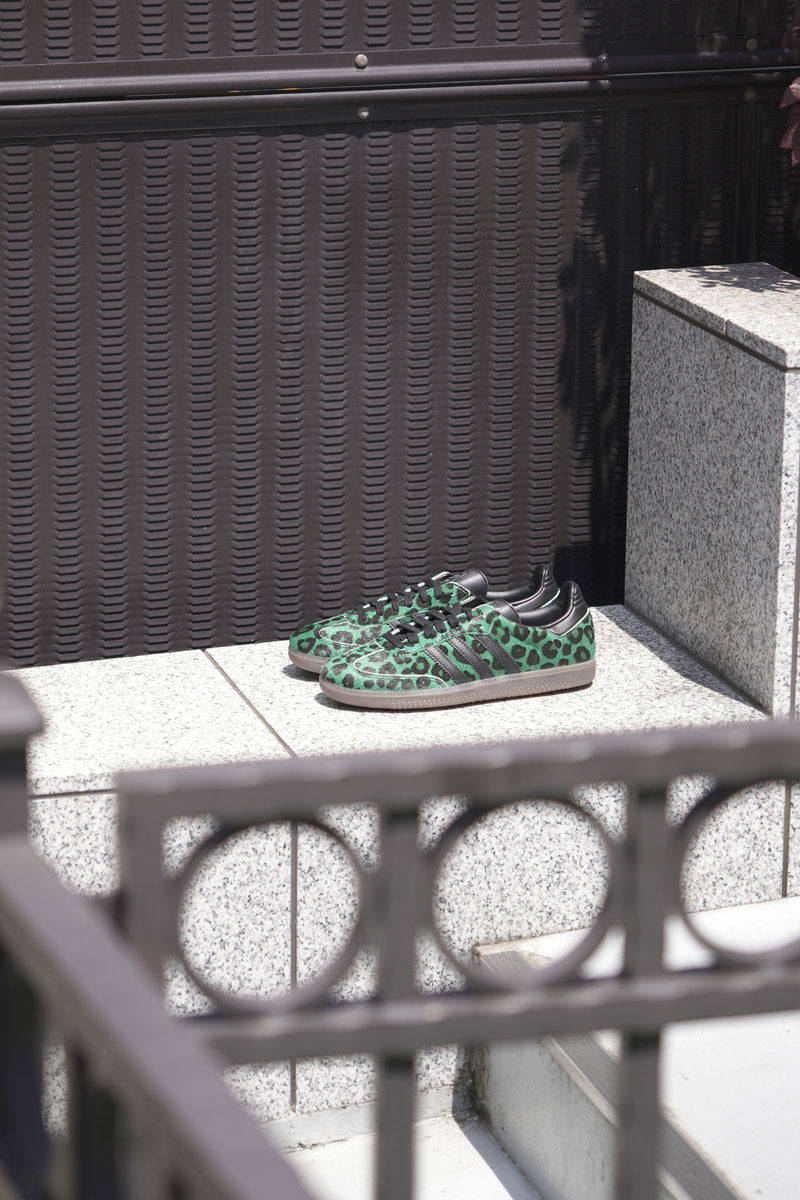 SAMBA OG W / SCREAMING GREEN/CORE BLACK/GOLD METALIC/GUM  [神戸店]