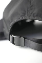 Load image into Gallery viewer, DICROS &amp; KNIT MUFFLER CAP / BLACK/BLACK