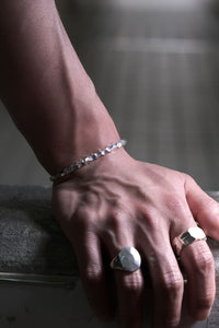SNAKE BRACELET / CARVED SILVER