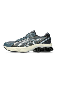 GEL-KINETIC FLUENT / CARRIER GREY/PURE SILVER [神戸店]