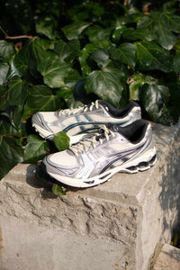 GEL-KAYANO 14 / OYSTER WHITE/STEEPLE GRAY [神戸店]