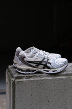 Load image into Gallery viewer, GEL-KAYANO 14 / BIRCH/DARK PEWTER [Kobe store]