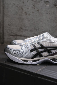 GEL-KAYANO 14 / CREAM/BLACK  [神戸店]