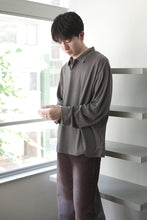 Load image into Gallery viewer, SUPER100S WOOL JERSEY L/S POLO / CHARCOAL