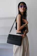 Load image into Gallery viewer, AGATHA BAG / BLACK