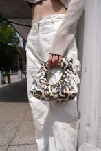 画像をギャラリービューアに読み込む, BAMBI BAG / LEOPARD