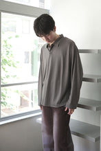 Load image into Gallery viewer, SUPER100S WOOL JERSEY L/S POLO / CHARCOAL