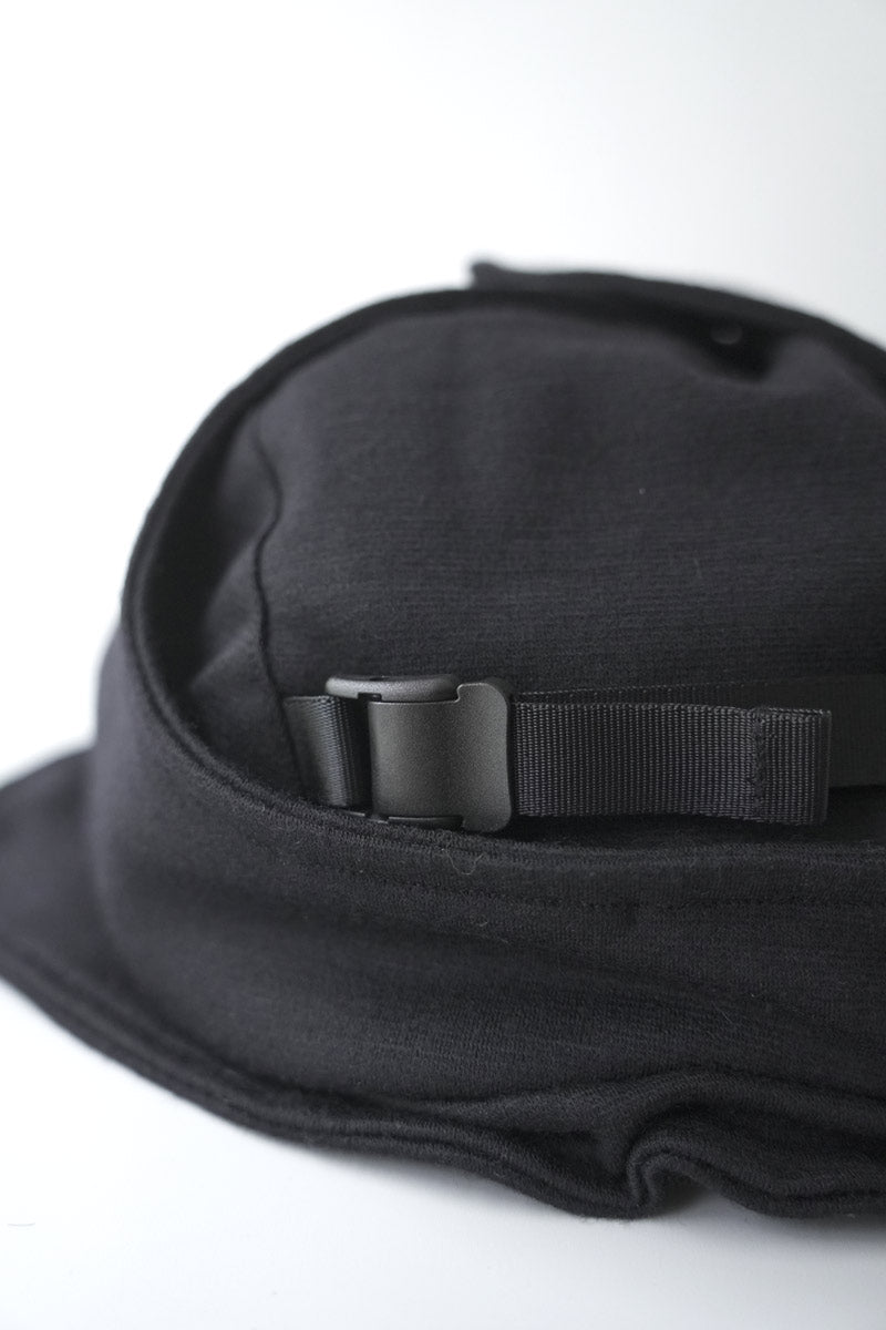 TECH WOOL ARMY EAR CAP / BLACK