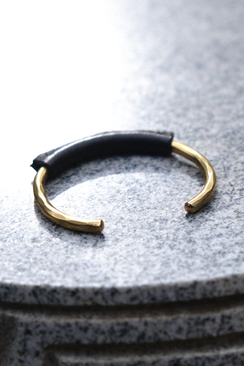 EVA BRACELET / BLACK