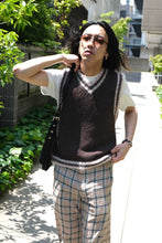 Load image into Gallery viewer, EDUCATION VEST / DARK BROWN LINEN [20%OFF]