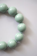 画像をギャラリービューアに読み込む, DICKE PERLEN SHORT KEYHOLDER / SALVIA