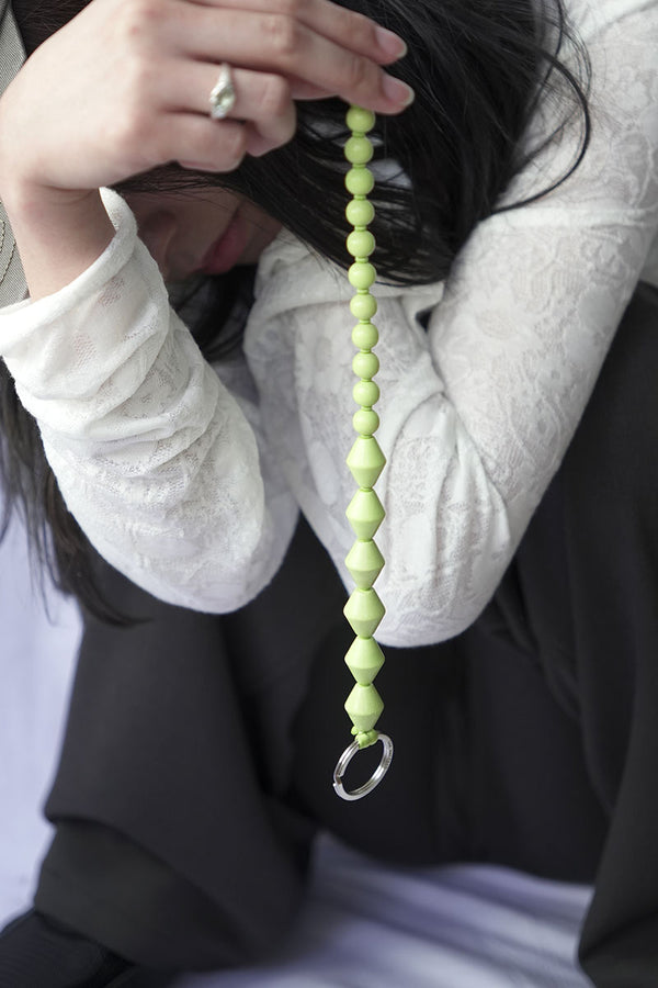 PARLEN ZICKZACK SHORT KEYHOLDER / LIME