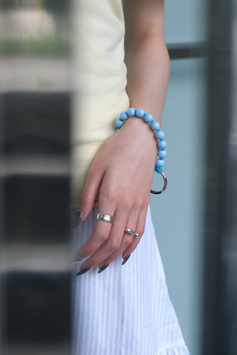 PERLEN SHORT KEYHOLDER / PASTELBLUE-TURQUISE