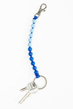 Load image into Gallery viewer, PERLEN SHORT KEYHOLDER / PASTELBLUE-BLUE