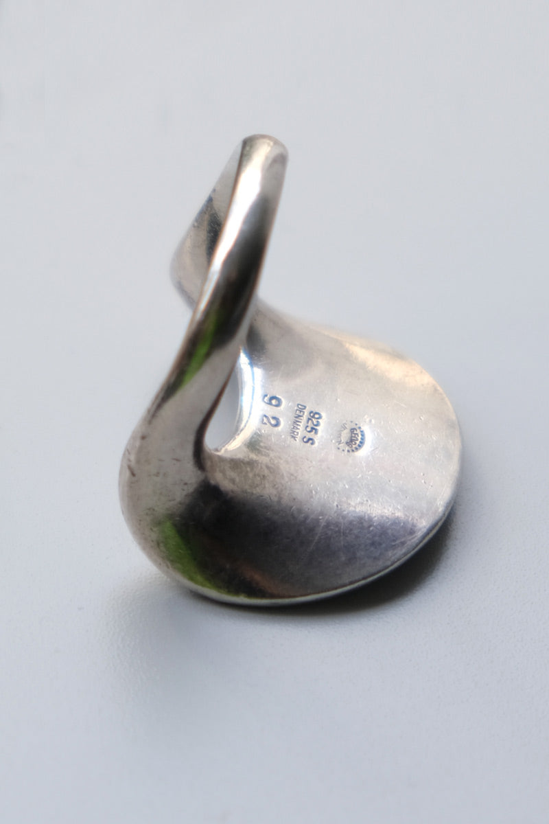 ''GEORG JENSEN'' MODEL NUMBER 92 DESIGNED BY 'NANNA DITZEL' SILVER 925 RING / SILVER