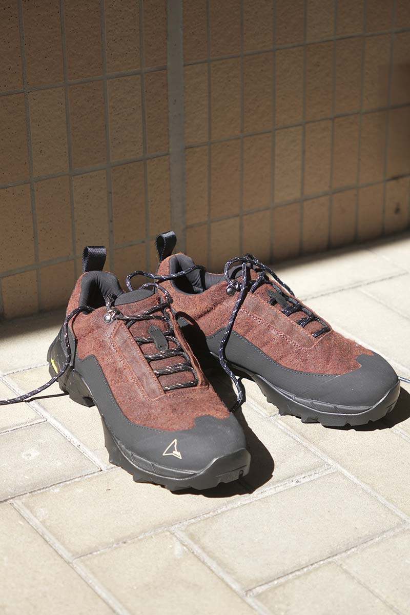 KATHARINA HIKING SHOES / RUST/BLACK