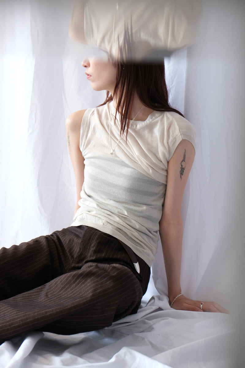 RAVEN TOP / OFF WHITE