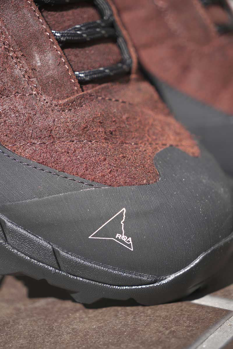 KATHARINA HIKING SHOES / RUST/BLACK