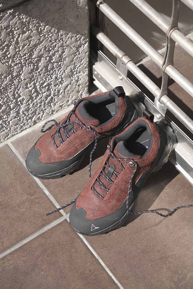 KHATARINA HIKING SHOES / RUST/BLACK