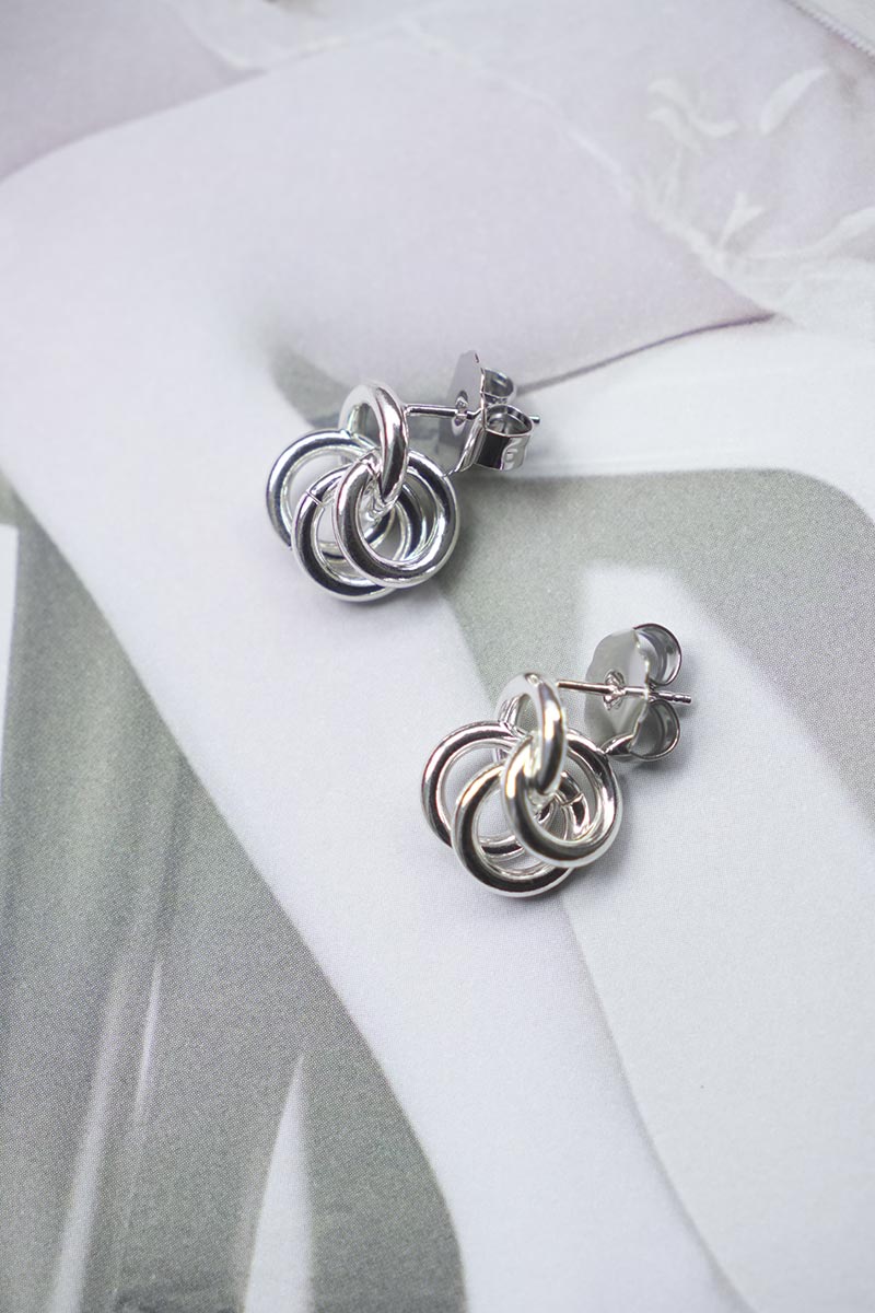 BABY CLUSTER STUDS EARRINGS / SILVER PLATED BRASS