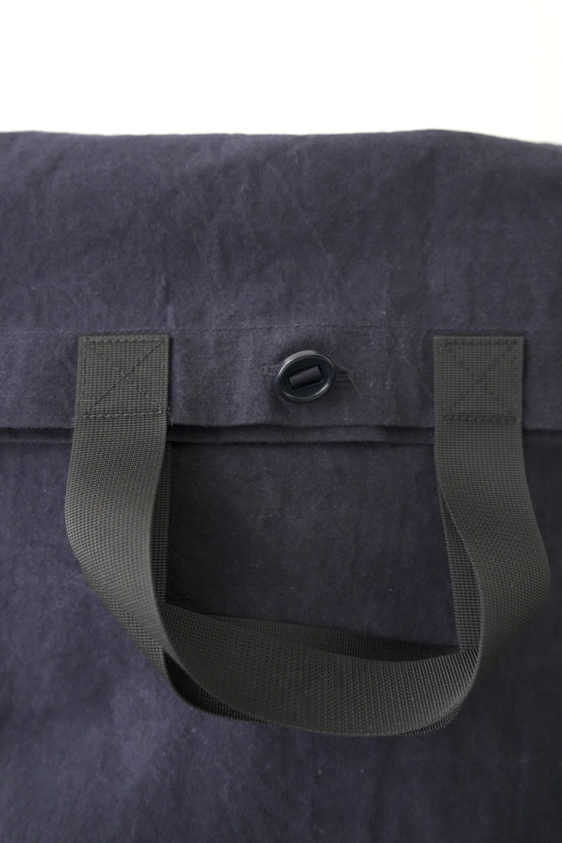 R20 BAG-1 MULTI HANDLE TOTE / PACIFIC WAX