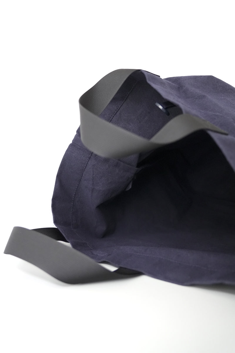 R20 BAG-1 MULTI HANDLE TOTE / PACIFIC WAX