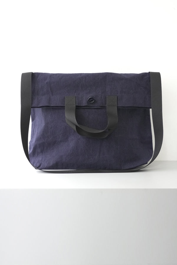R20 BAG-1 MULTI HANDLE TOTE / PACIFIC WAX