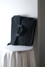 Load image into Gallery viewer, R0 BAG-1 / BLACK WAX