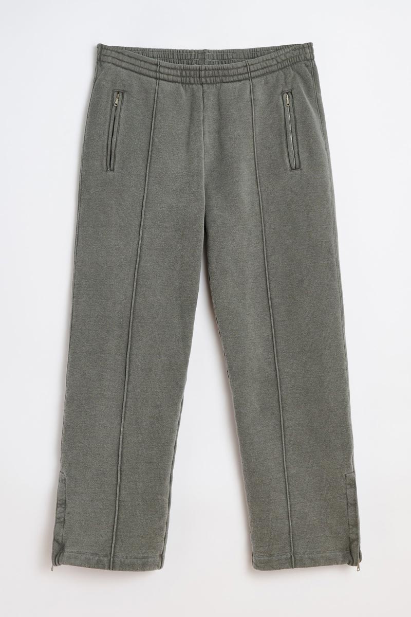 TRACK PANTS / WORN BLACK HEFTY FLEECE