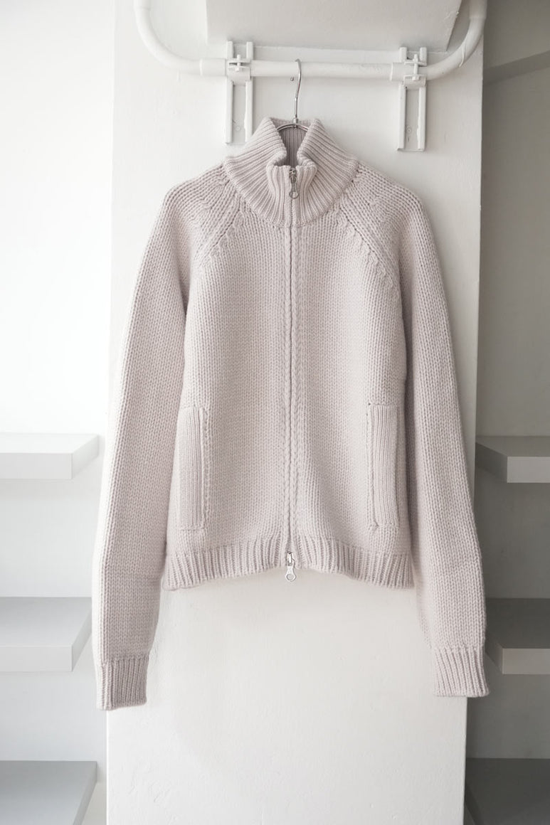 ULTRA ZIP CARDIGAN / BONE LOW TWIST MERINO