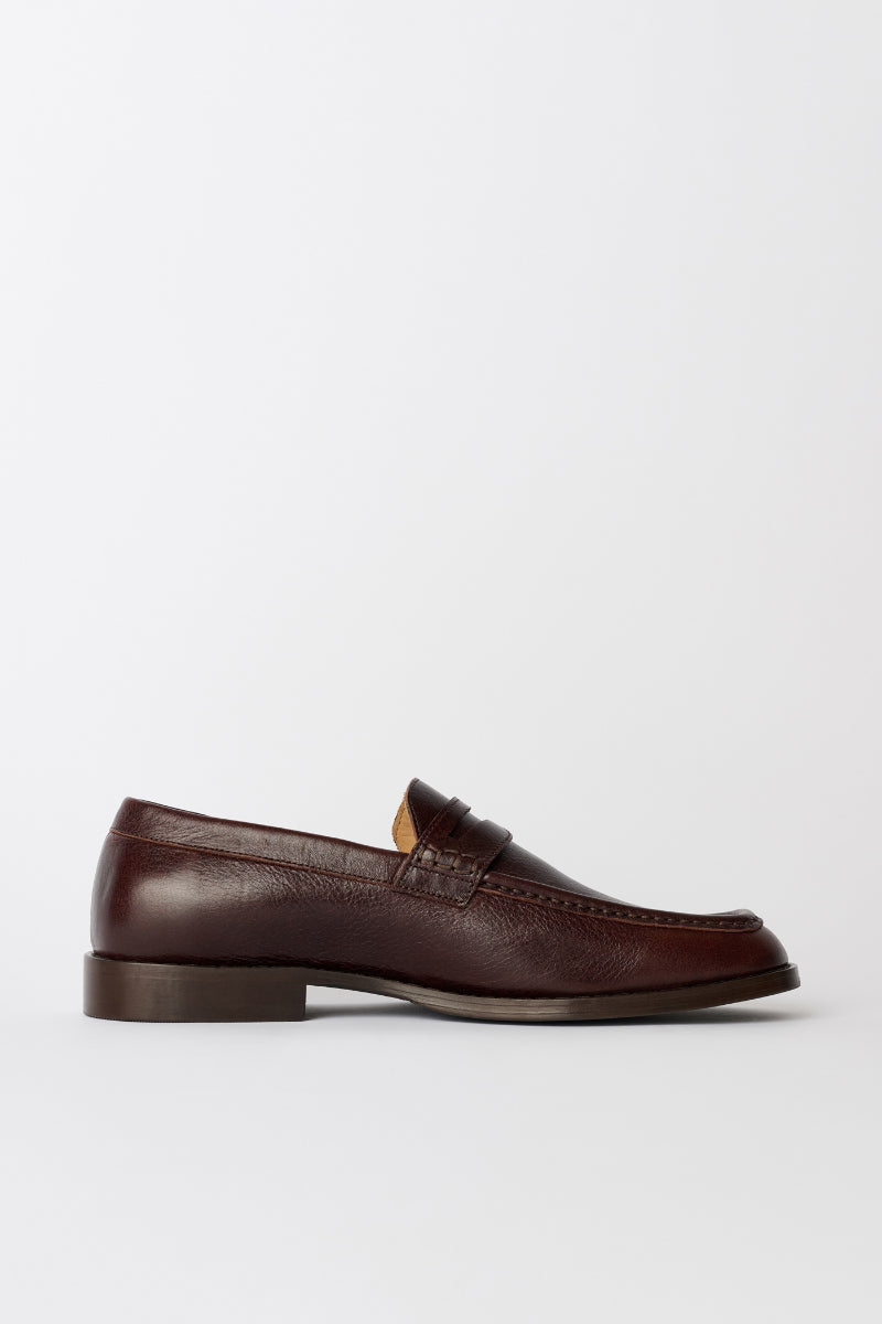 LIGHT LOAFER / TRUE DYED BLACK LEATHER