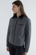 Load image into Gallery viewer, WOMBAT REVERSIBLE DOWN JACKET / BLACK