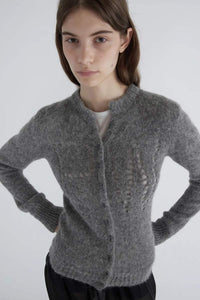 DOVE BUTTON CARDIGAN / GREY