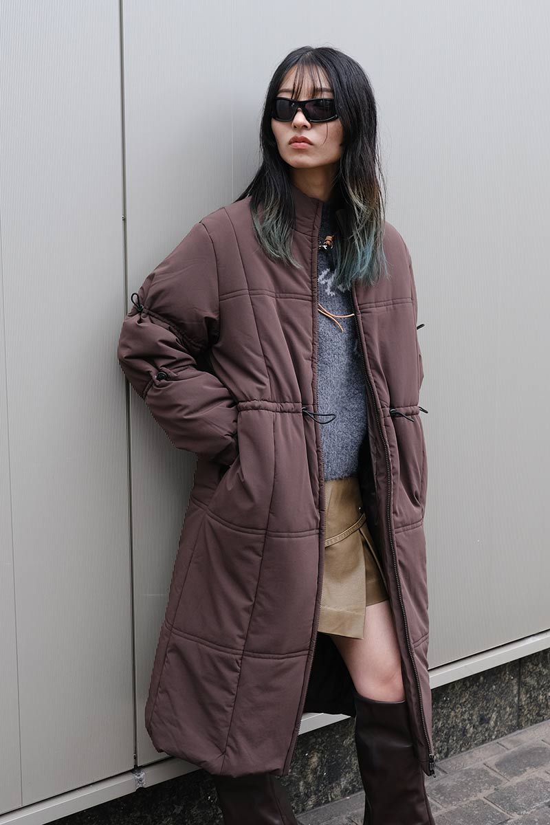 PALOMA WOOL | MIST PUFF COAT / DARK BROWN 中綿ジップコート – STOCK