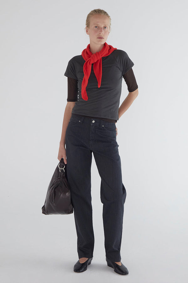 PRIMA WOOL TRIANGLE SCARF / RED
