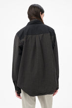 Load image into Gallery viewer, DOUBLE BORROWED SHIRT / BLACK FAUX LUMBERJACK CHECK