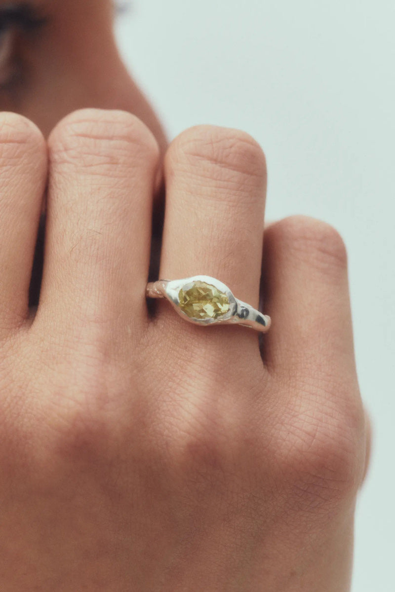 FARO RING / 925 STERLING SILVER-NATURAL LEMON QUARTZ