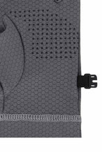 Load image into Gallery viewer, ANDIE BASE LAYER GLOVES / GREY/DARK RED