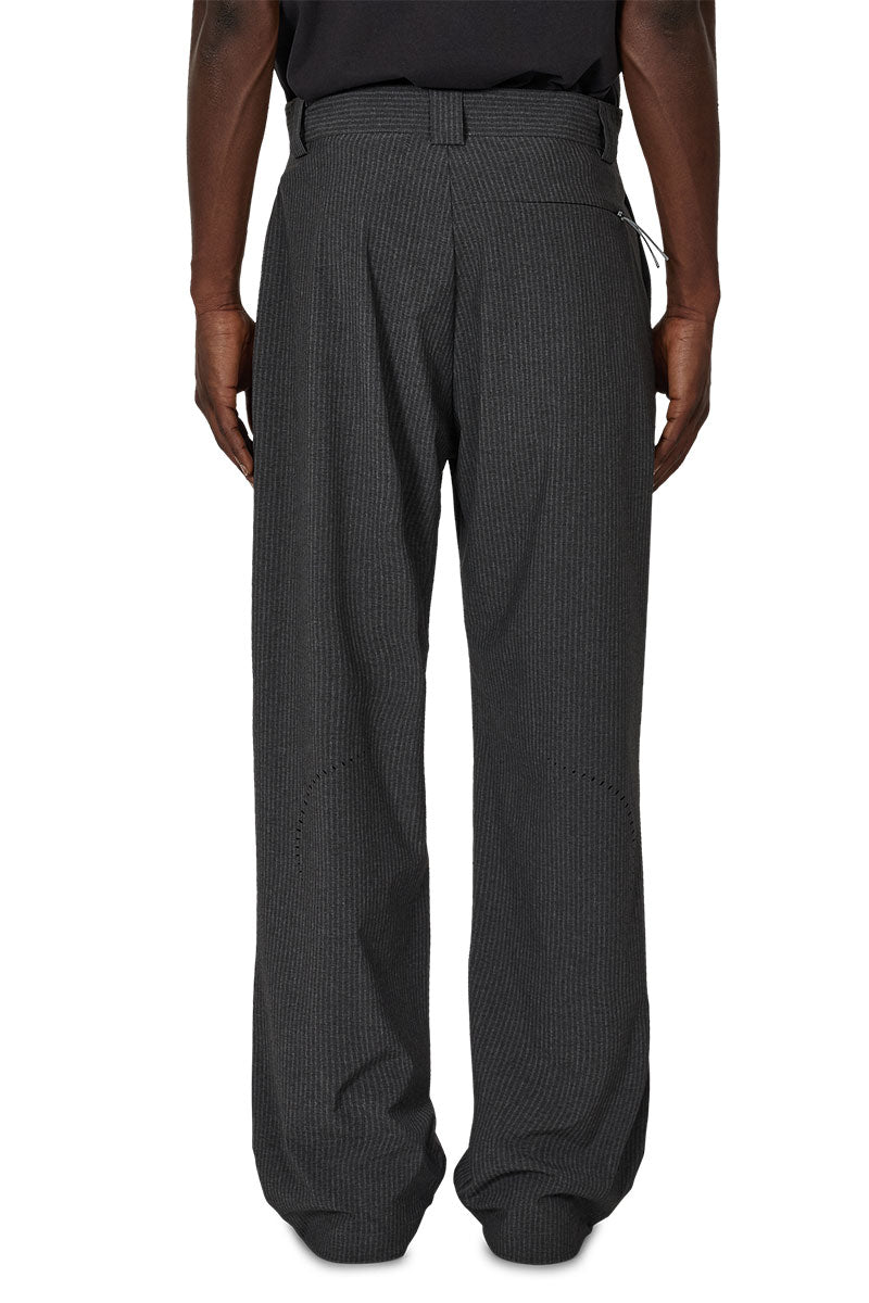 NUMB PINSTRIPED PACKABLE PANTS / BLACK