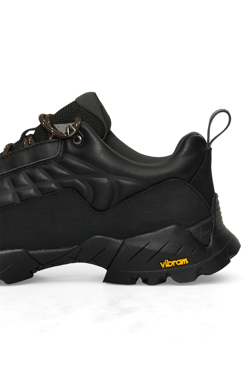 KATHARINA SKELETAL HIKING SHOES / BLACK