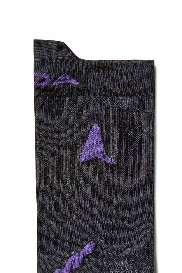 RYLI Q-SKIN® TECHNICAL CREW SOCKS / BLACK